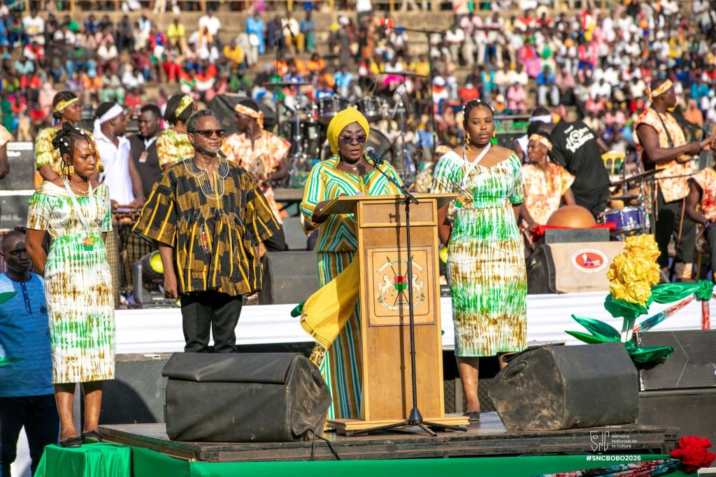 La Ministre ghanéenne chargée de la culture livrant son discours au nom de son pays, invité d'honneur de la 22è édition de la SNC Bobo 2026 