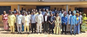 Les participants à l'atelier posant ensemble